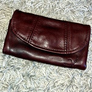 Victoria Leather Wallet
